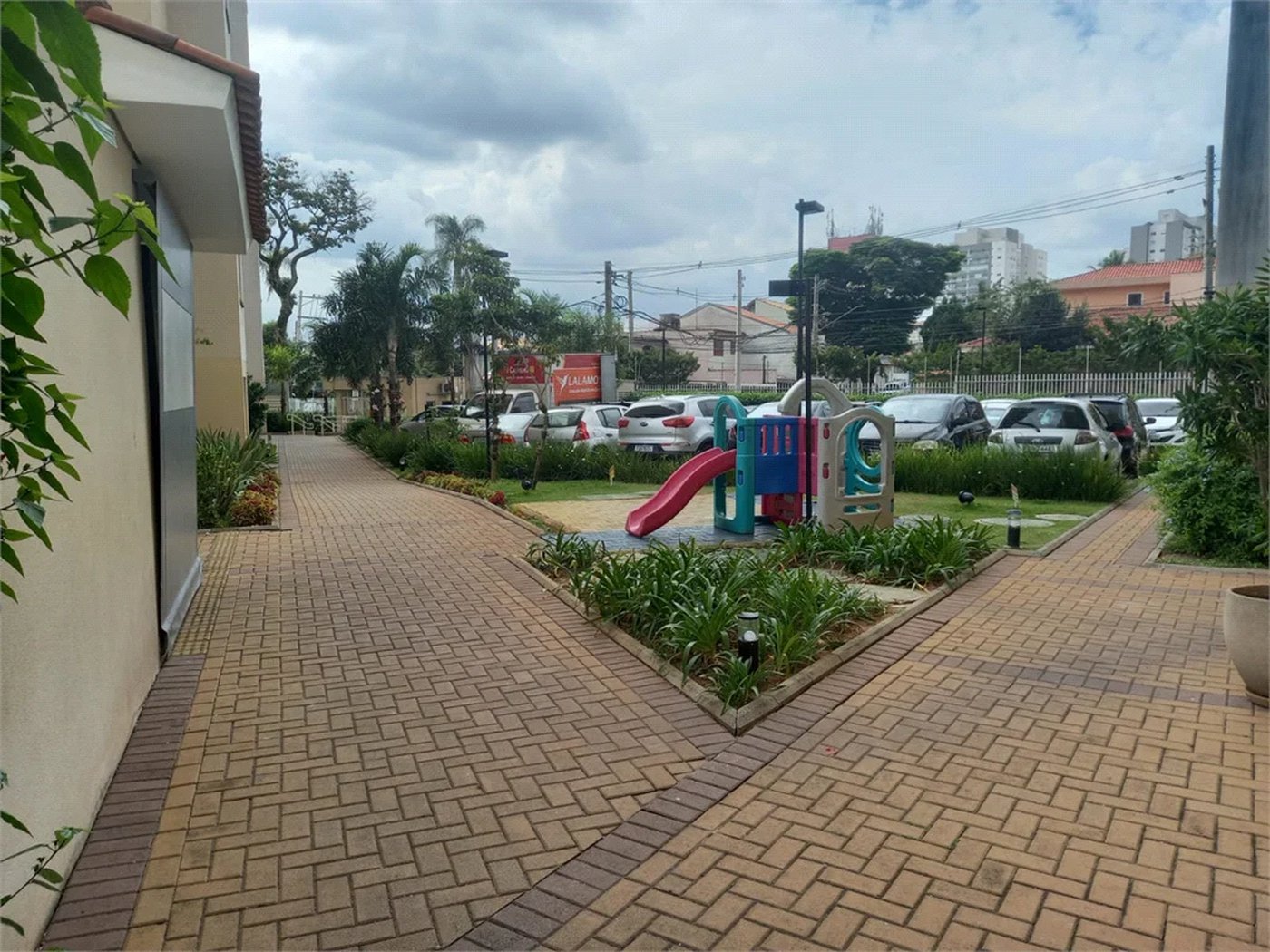 Apartamento à venda com 2 quartos em Jardim Taboão, São Paulo, SP
