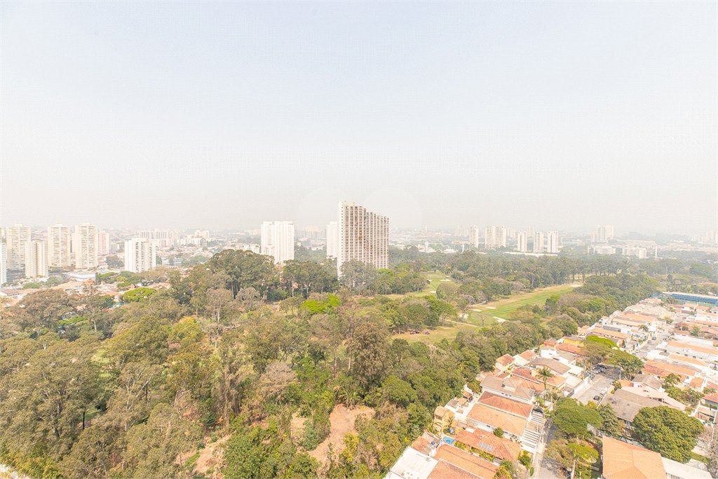 Apartamento à venda com 3 suítes em Jardim Marajoara, São Paulo, SP