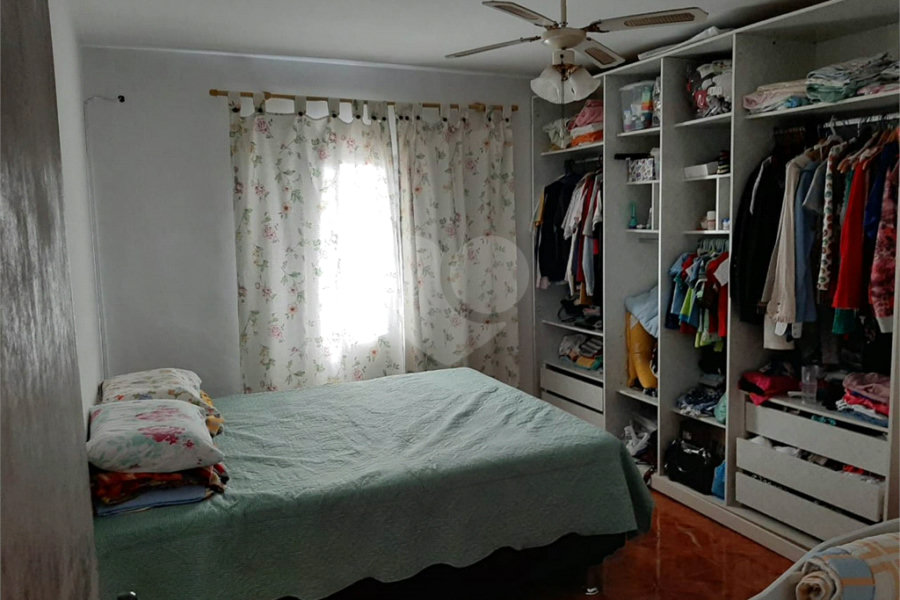 Sobrado à venda com 2 quartos em Tremembé, São Paulo, SP