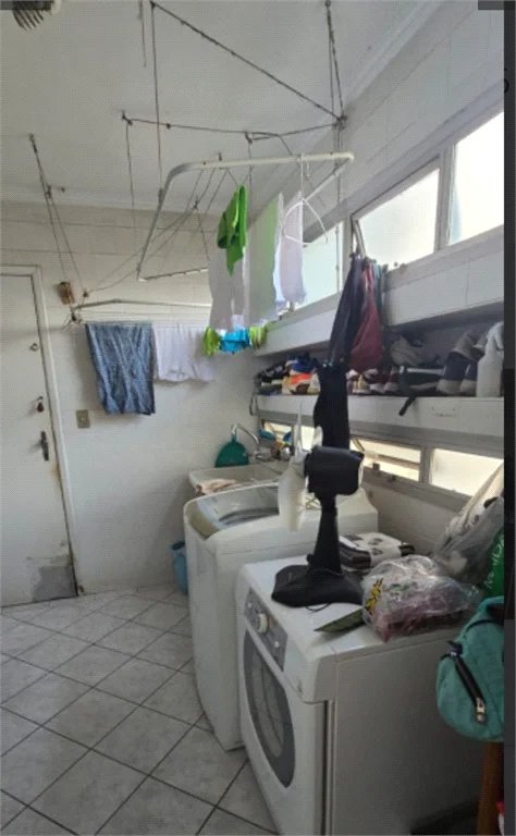 Apartamento à venda com 3 quartos, sendo 1 suíte,  em Paraíso do Morumbi, São Paulo, SP