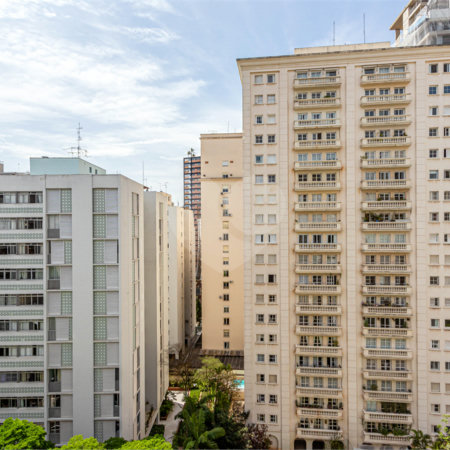 Apartamento à venda com 3 quartos, sendo 1 suíte, em Itaim Bibi, São Paulo, SP