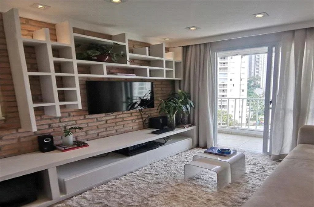 Apartamento à venda com 2 quartos em Parque Reboucas, São Paulo, SP