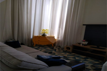 Casa à venda com 3 quartos, sendo 1 suíte, no condomínio Jd Portal de Itaici, Indaiatuba - SP