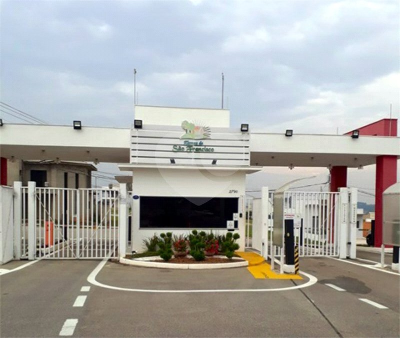 Casa à venda com 3 suítes no condomínio Terras de São Francisco, Sorocaba - SP