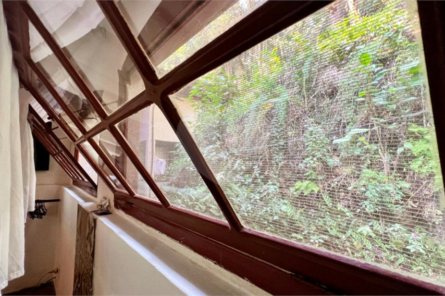 Casa à venda com 4 quartos, sendo 1 suíte, em Serra da Cantareira, Mairiporã, SP