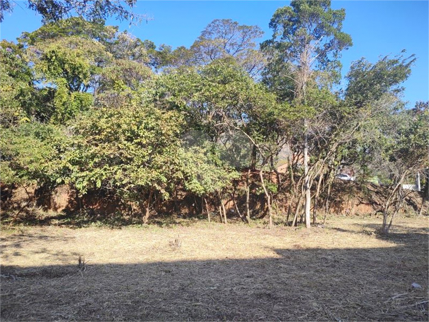 Terreno à venda no condomínio Arco-íris, Atibaia - SP