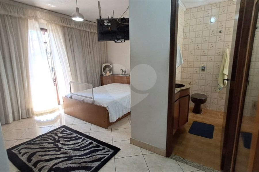 Casa à venda com 3 quartos, sendo 1 suíte,  em Vila Maria, São Paulo, SP