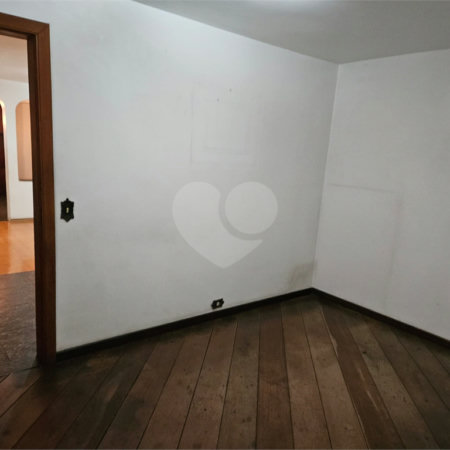 Sobrado à venda com 3 quartos, sendo 1 suíte, em Cidade Monções, São Paulo, SP