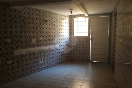 Sobrado para alugar com 4 quartos no Centro, São Roque, SP