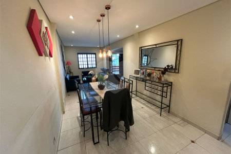 Casa à venda com 3 quartos em Conjunto Residencial Butantã, São Paulo, SP
