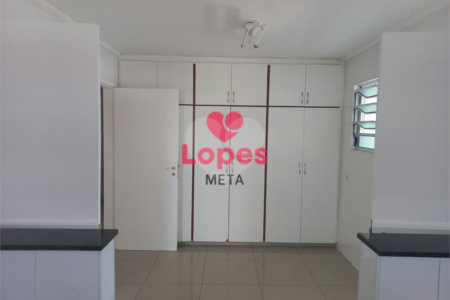 Apartamento à venda com 4 quartos, sendo 2 suítes,  em Vila Adyana, São José dos Campos, SP