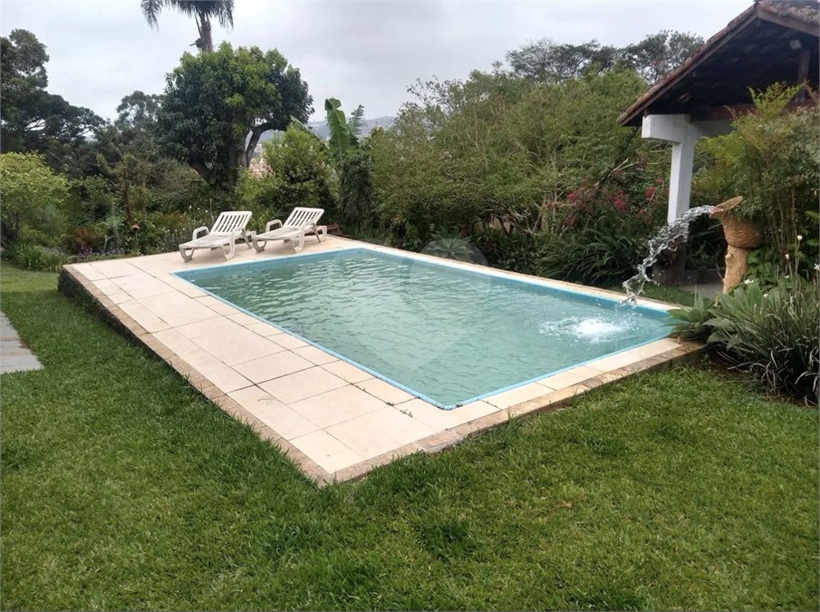 Terreno à venda com 6 quartos no condomínio Quinta dos Lagos, Cotia - SP