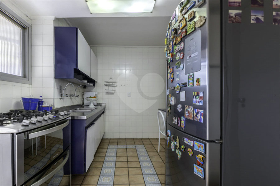 Apartamento à venda com 3 quartos, sendo 1 suíte, em Bela Vista, São Paulo, SP