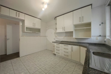 Apartamento à venda com 2 quartos em Alto da Boa Vista, São Paulo, SP