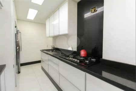 APARTAMENTO À VENDA NA MOOCA 3 DORMITÓRIOS, 129 m2 Condominio Clube Aceita Permuta