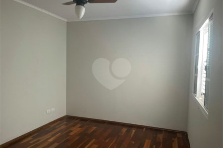 Casa à venda com 3 quartos em Jardim Itália, Itapetininga, SP