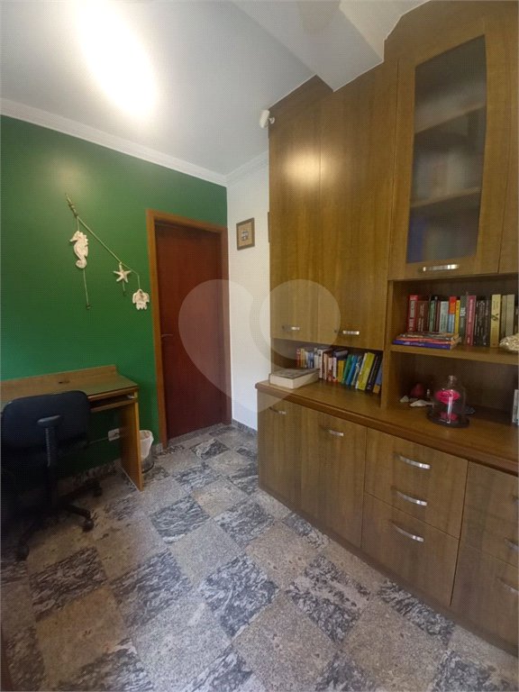 Casa à venda com 5 quartos, sendo 2 suítes, no condomínio Vinhas da Vista Alegre - Lado Sede, Vinhedo - SP