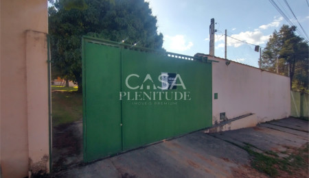 Chácara à venda com 5 quartos, sendo 1 suíte,  em Araçoiaba da Serra, SP