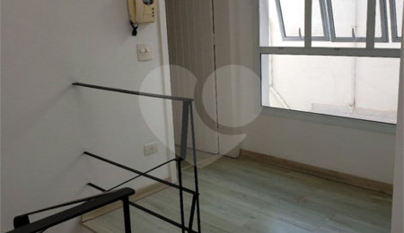 Casa à venda com 3 suítes em Santana, São Paulo, SP