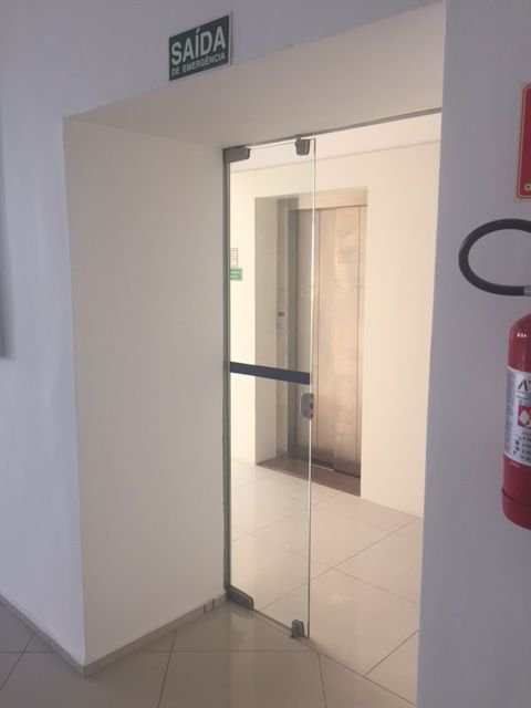 Prédio Comercial de Grande Porte no Centro Histórico de Santos para Venda Ou Aluguel