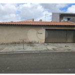 Casa à venda com 3 quartos em Residencial Azulville II, Matão, SP