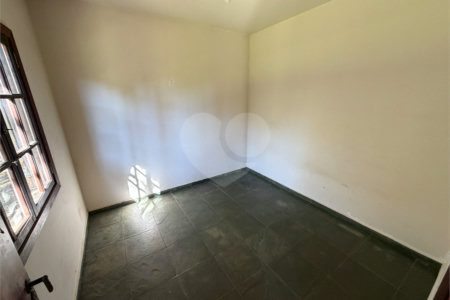 Chácara à venda com 3 quartos, sendo 1 suíte,  em Chácaras São Bento, Valinhos, SP