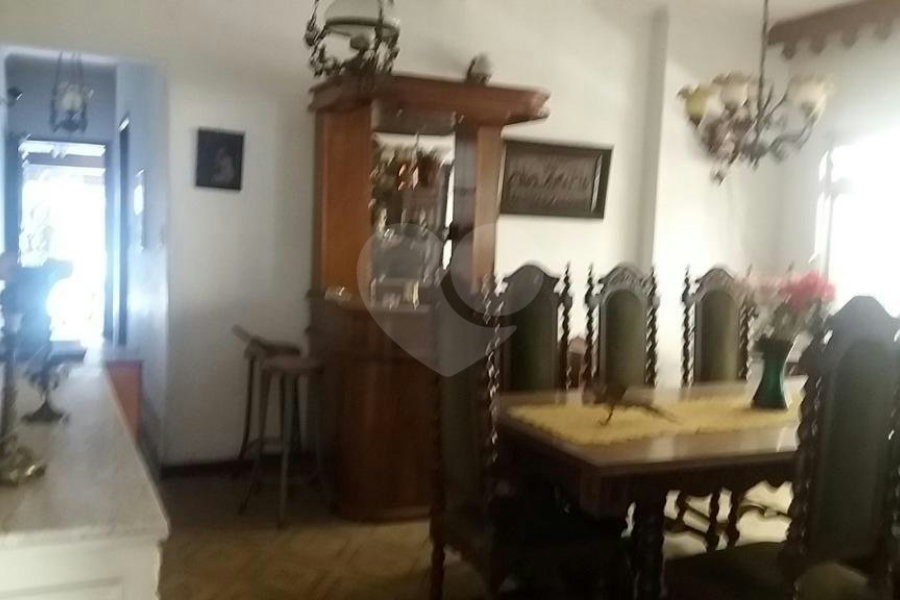 Casa Térrea à venda com 3 quartos em Bom Retiro, São Paulo, SP