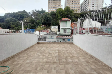 Casa à venda com 3 quartos, sendo 1 suíte, em Vila Ipojuca, São Paulo, SP