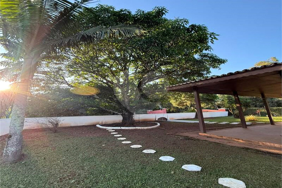 Casa à venda com 6 quartos, sendo 2 suítes, no condomínio Alpes de Mairiporã, Mairiporã - SP