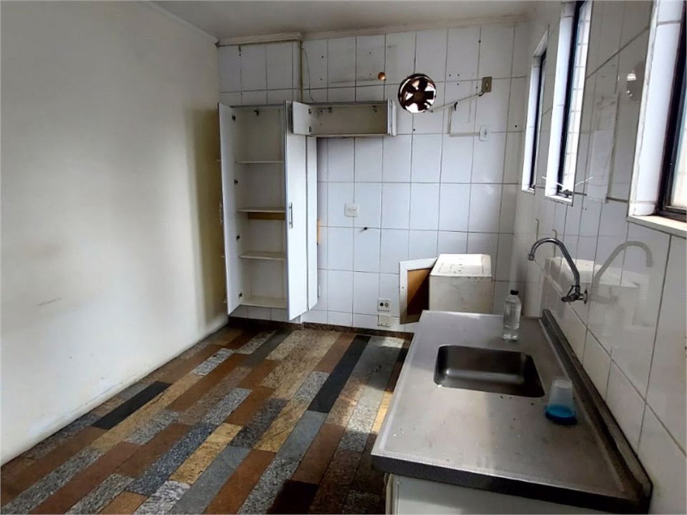 Loja Comercial para locação, ,  - LO0024.