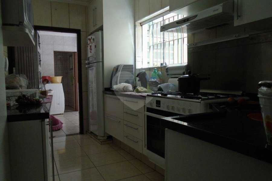 Sobrado à venda com 3 quartos, sendo 1 suíte, em Parada Inglesa, São Paulo, SP