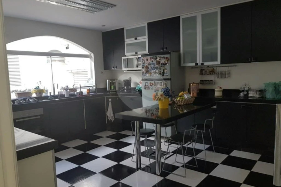 Casa à venda com 4 quartos, sendo 3 suítes,  em Tremembé, São Paulo, SP