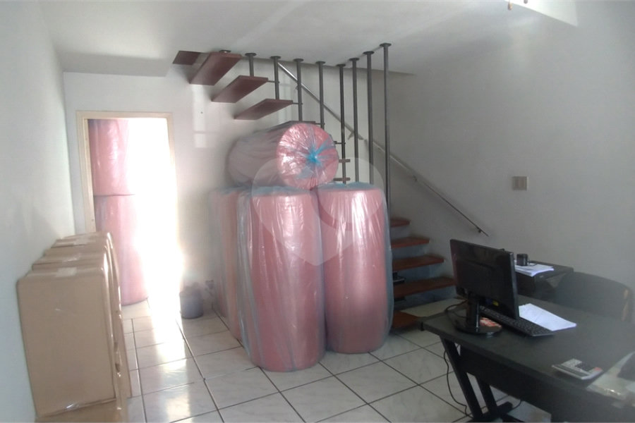 Sobrado à venda com 2 quartos em Santana, São Paulo, SP