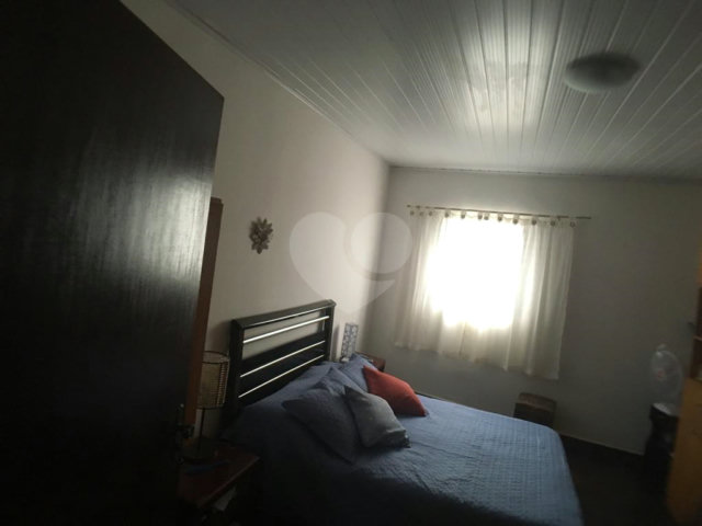 Sobrado à venda com 3 quartos em Parada Inglesa, São Paulo, SP