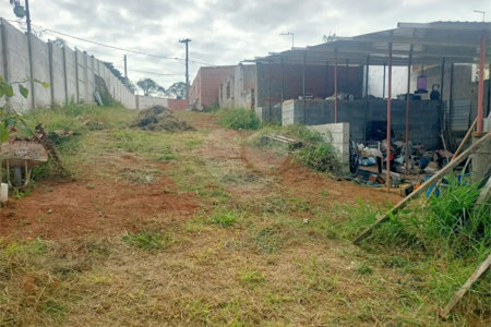 Chácara à venda com 2 quartos em Chácaras Ceres, Suzano, SP