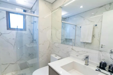 Apartamento à venda com 3 suítes em Vila Clementino, São Paulo, SP