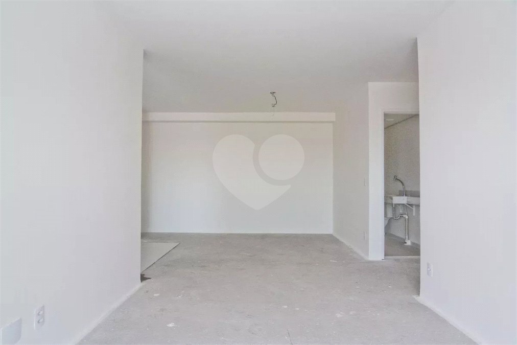 Apartamento à venda com 2 quartos, sendo 1 suíte, em Parque São Domingos, São Paulo, SP