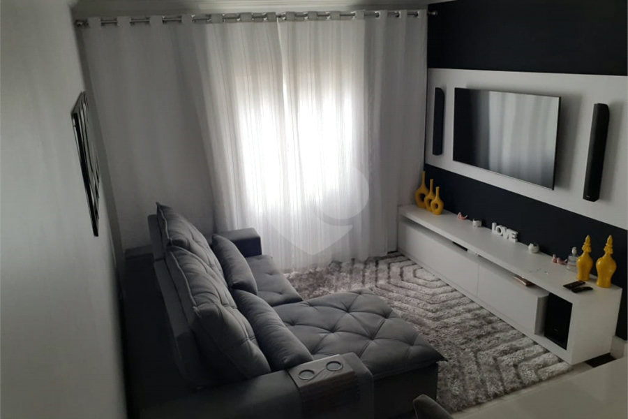 Casa à venda com 2 quartos, sendo 1 suíte, no condomínio Residencial Vila da Serra, São Paulo - SP
