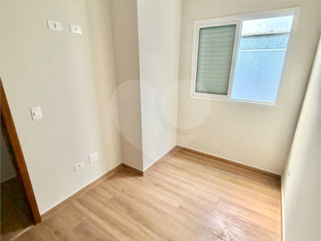 Sobrado à venda com 3 quartos, sendo 1 suíte,  em Vila Mazzei, São Paulo, SP