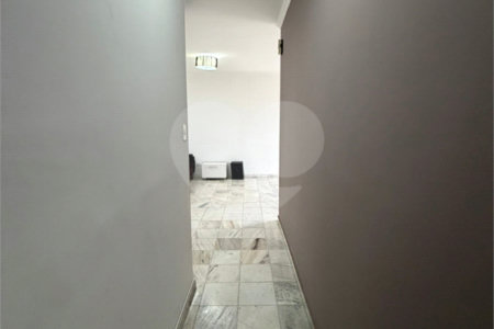 Apartamento à venda com 3 quartos, sendo 1 suíte, no Centro, Suzano, SP