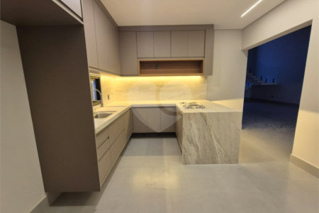 Casa à venda com 4 suítes no condomínio Residencial Dona Maria Candida, Indaiatuba - SP