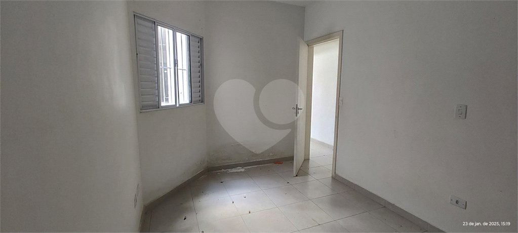 Casa à venda com 2 quartos em Jardim Imperial, Atibaia, SP
