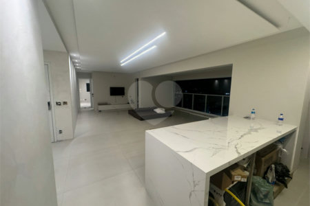 Apartamento à venda com 2 suítes em Vila Mogilar, Mogi das Cruzes, SP