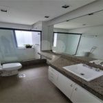 Apartamento à venda com 2 quartos, sendo 1 suíte,  em Barra da Tijuca, Rio de Janeiro, RJ