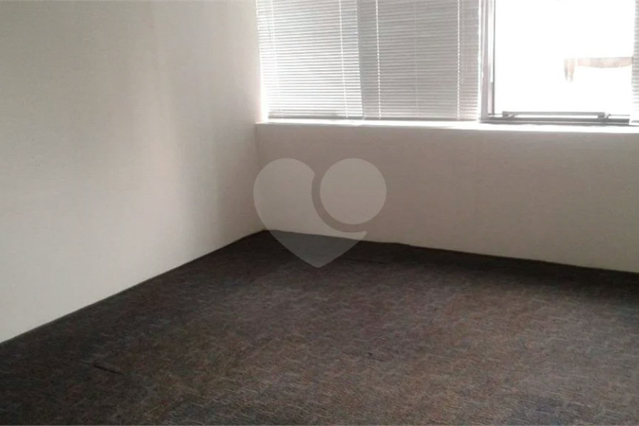 Conjunto comercial na Vila Olimpia