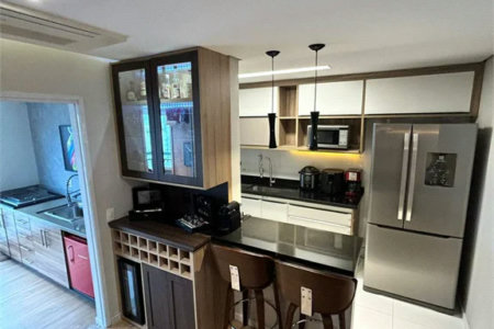 Apartamento à venda com 2 quartos, sendo 1 suíte, em Parque Reboucas, São Paulo, SP