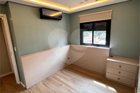 Apartamento à venda com 3 quartos, sendo 1 suíte,  em Jardim Oswaldo Cruz, São José dos Campos, SP