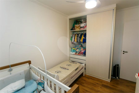 Apartamento à venda com 3 quartos, sendo 1 suíte,  em Paraíso do Morumbi, São Paulo, SP
