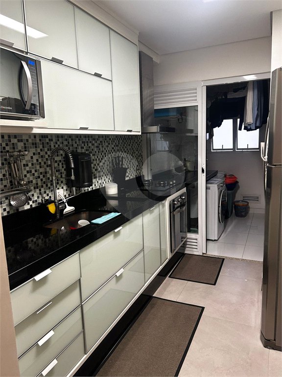 Apartamento à venda com 2 suítes em Parque Reboucas, São Paulo, SP