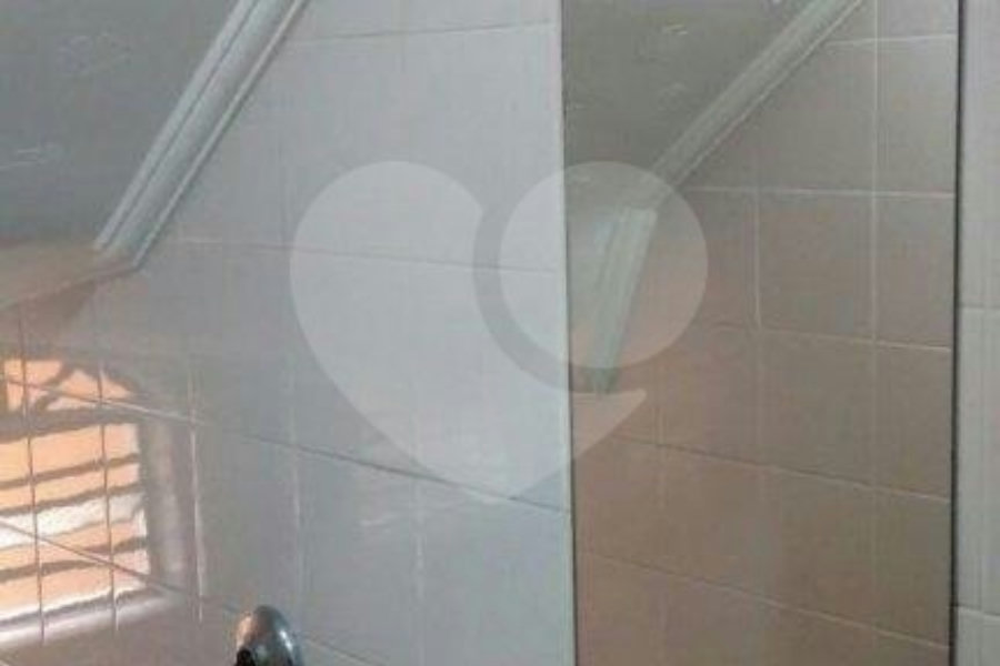 Casa Térrea à venda com 3 quartos, sendo 1 suíte,  em Jardim Peri, São Paulo, SP